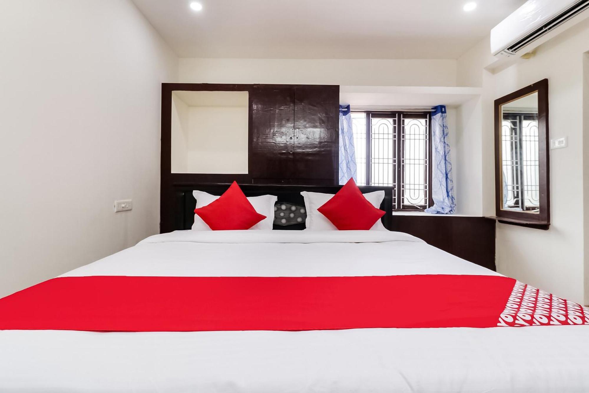 Oyo Victory Grand Hotell Tadepalle Eksteriør bilde